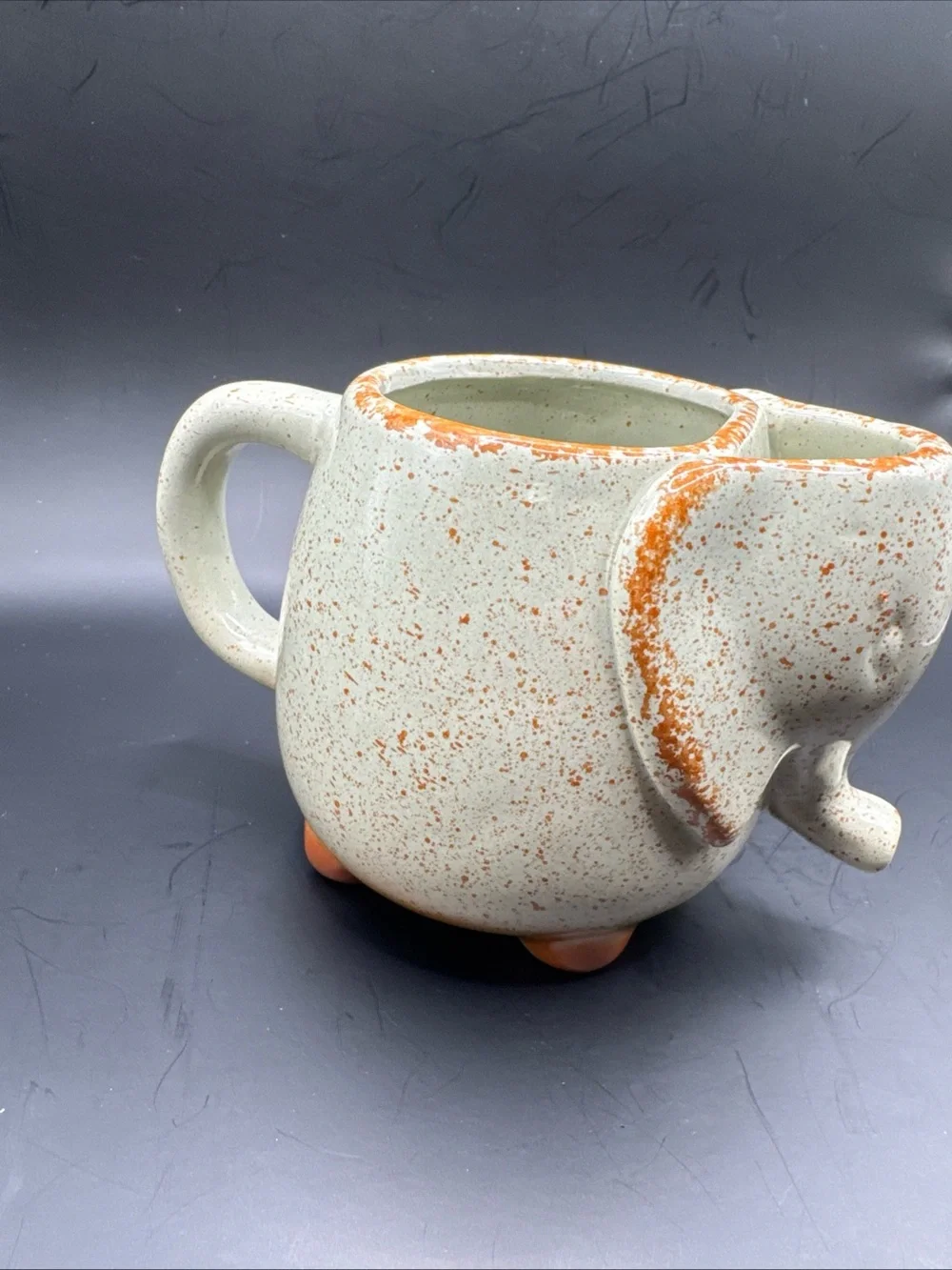 Elephant Mug with Tea Bag Holder, 15 oz, tanish With Orange Specks